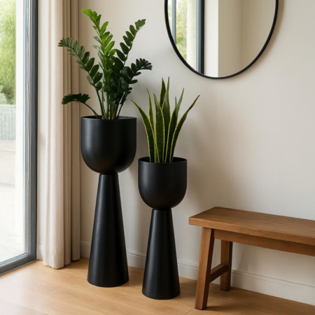 מעמד לעציצים לפיד שחור